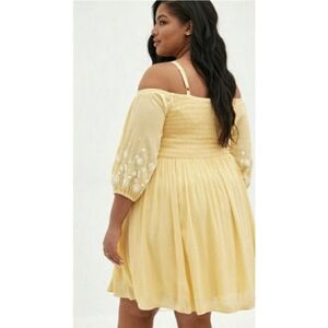 Elegant Yellow Off-Shoulder Dress
